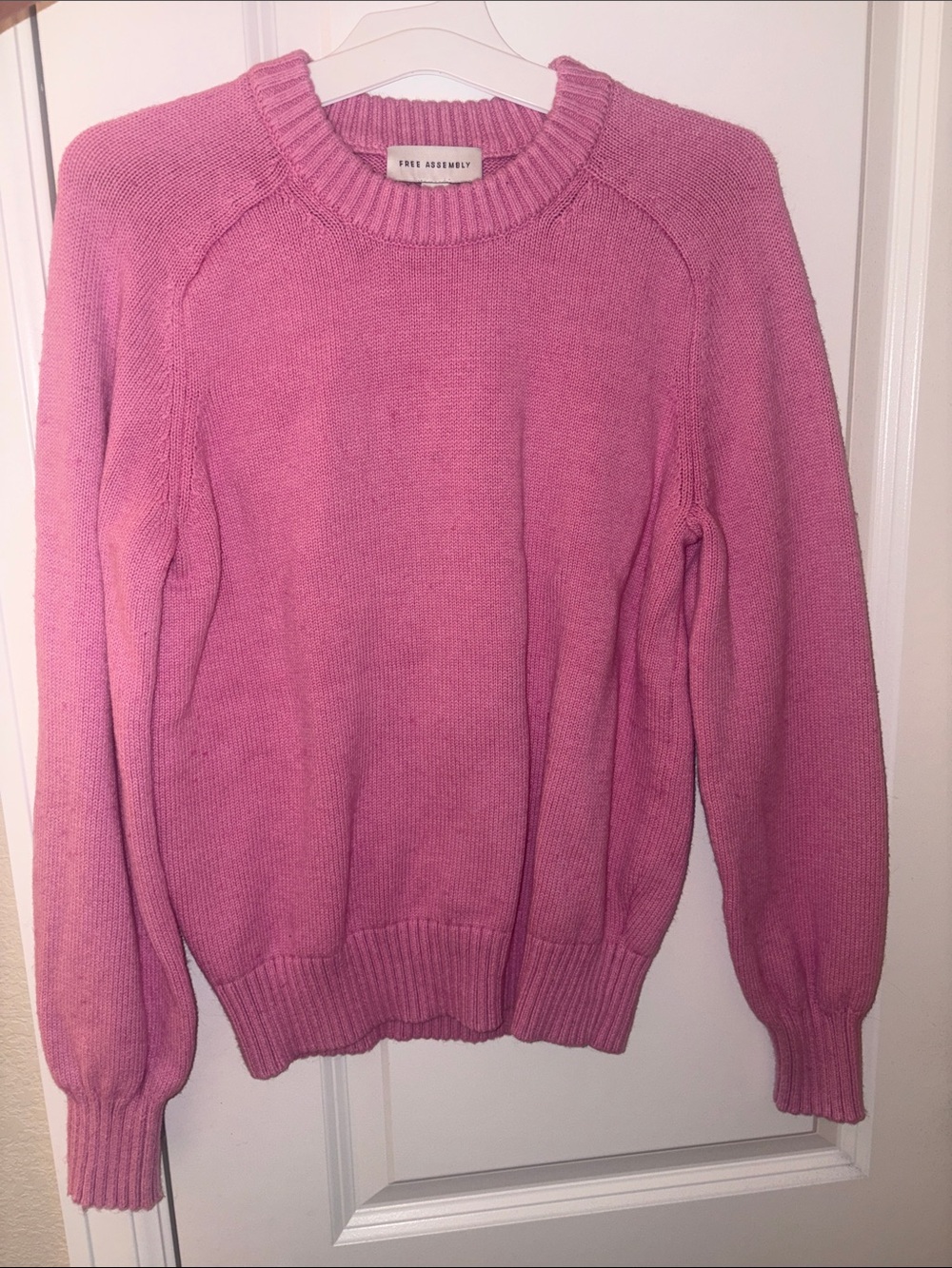 Crewneck Sweater in Pink